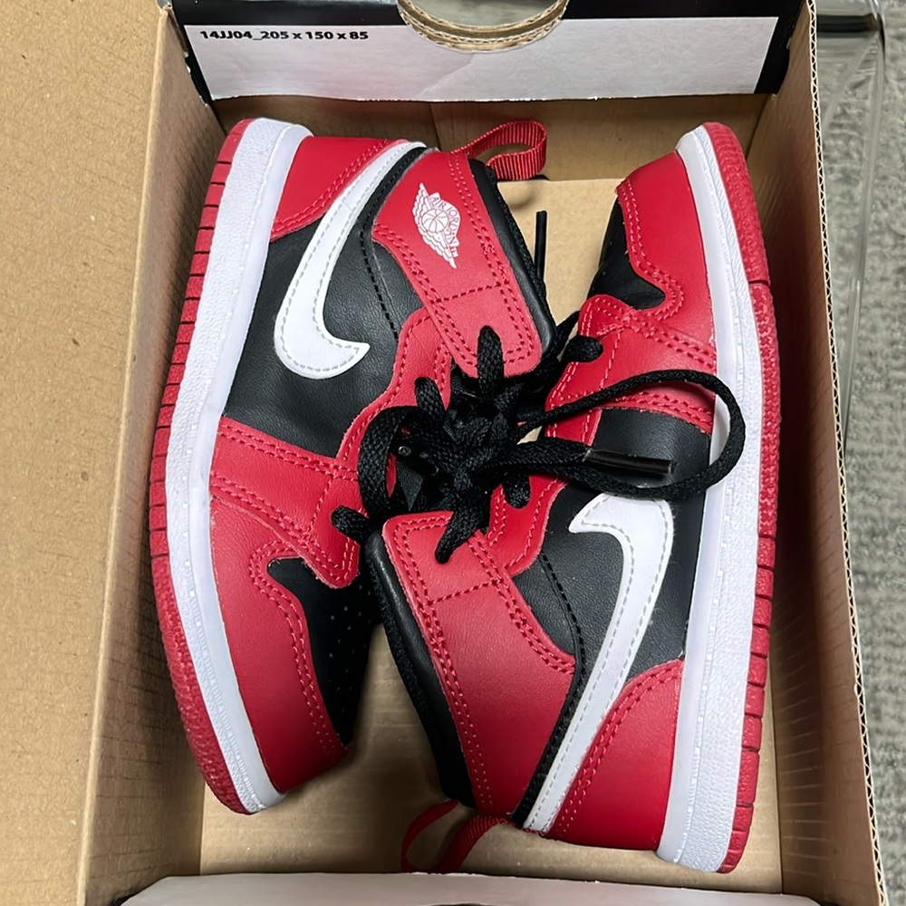 Nike Jordan 1 Mid TD Black/White/Red Kids Sneakers